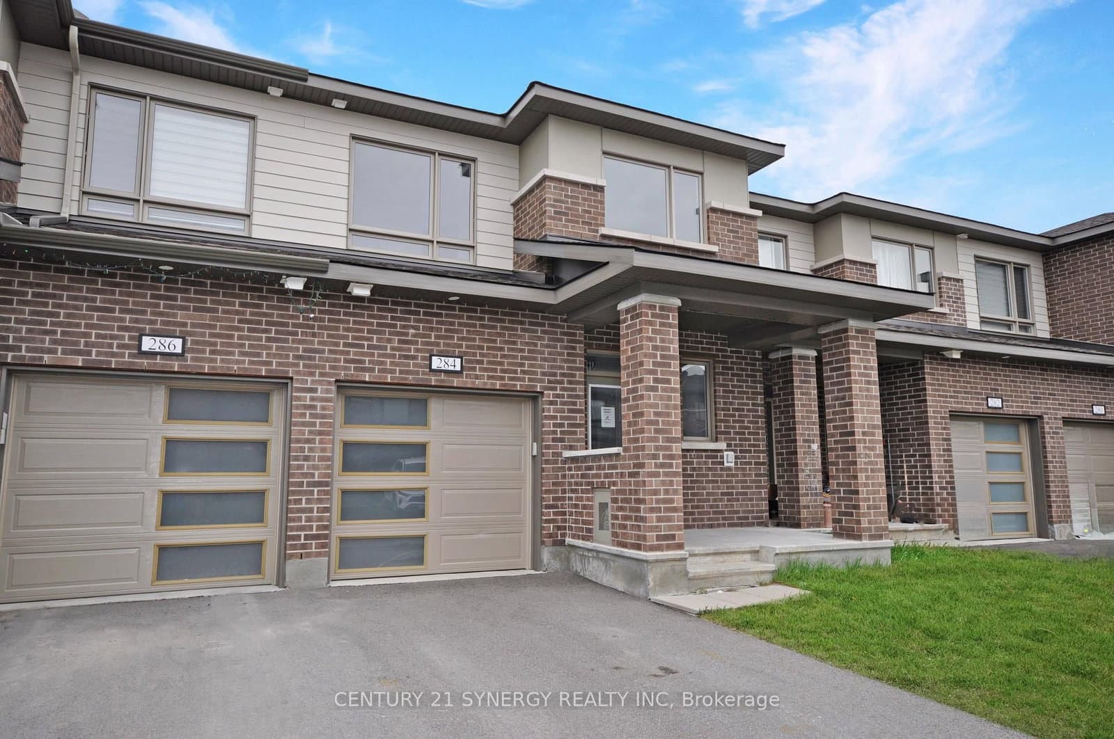284 Ormiston Crescent, Ottawa, ON
