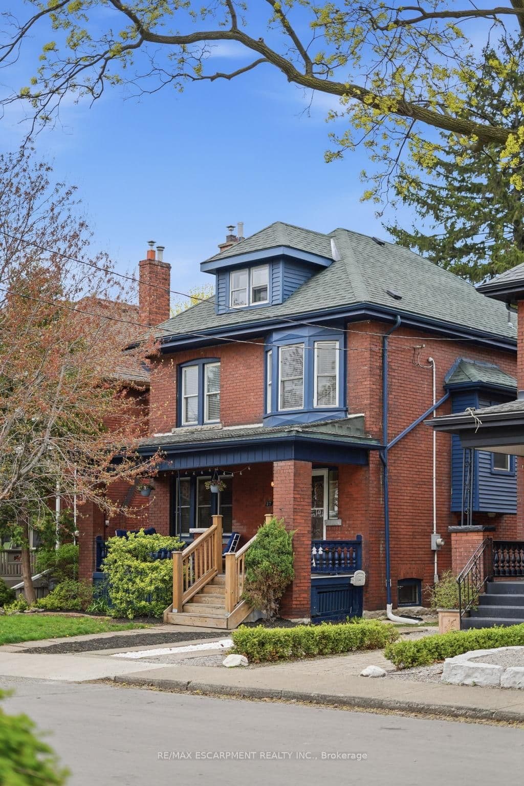 37 Connaught Avenue, Hamilton, ON — photo 2