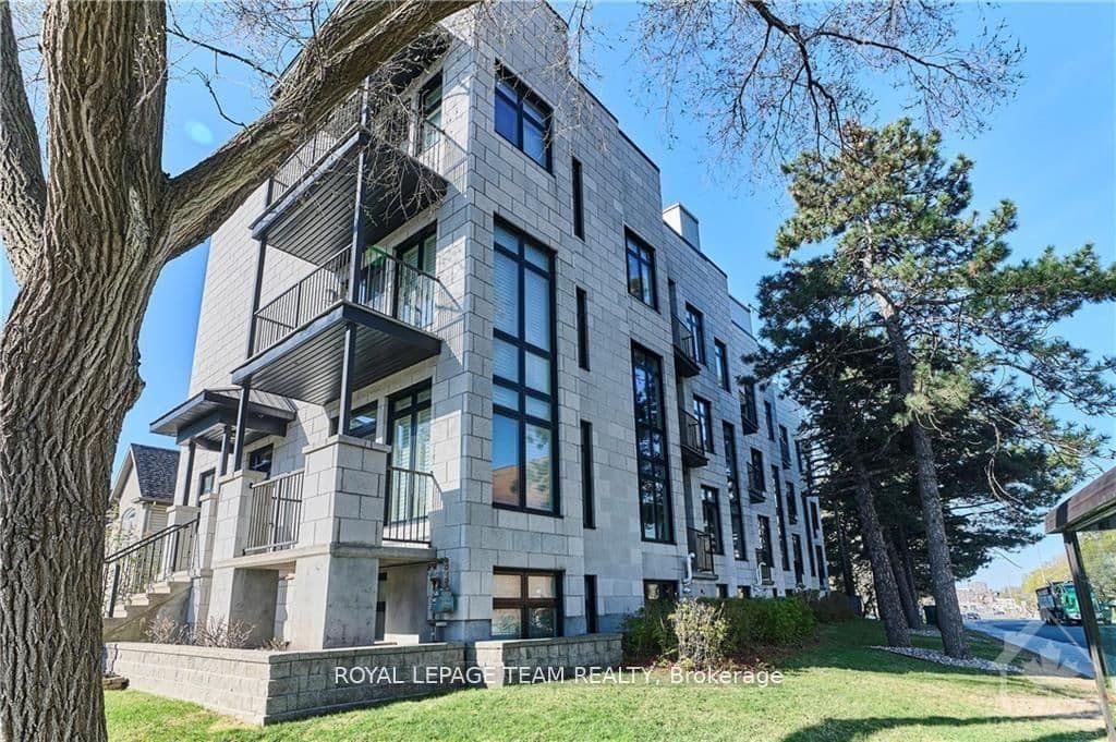 10 - 800 Melwood Avenue, Ottawa, ON