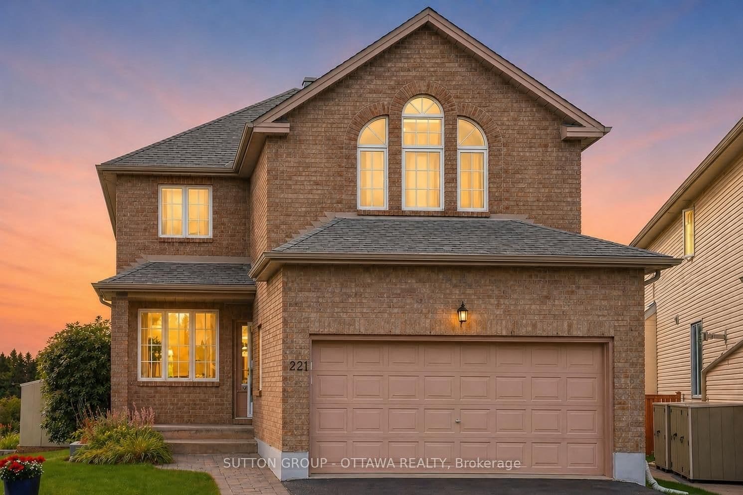22 Dunnet Court, Ottawa, ON