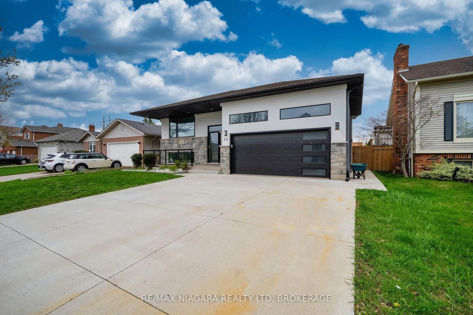 33 West Farmington Drive, St. Catharines, ON — photo 3