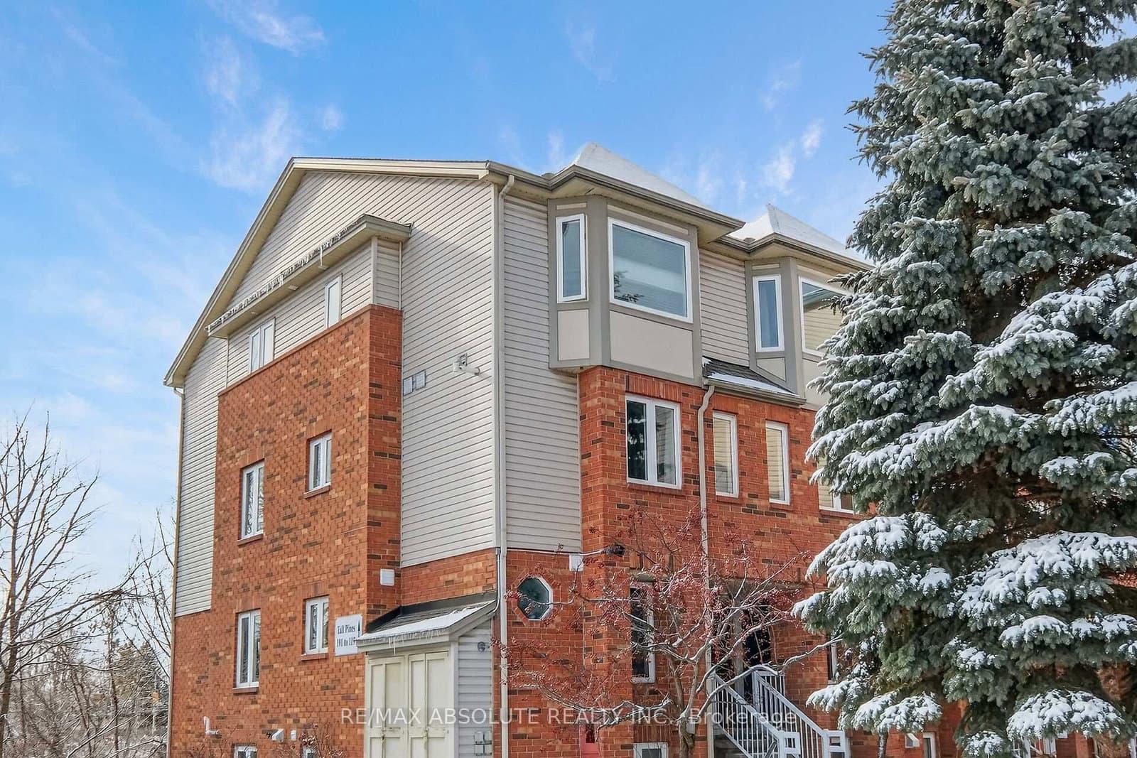 117 Tall Pines Private, Ottawa, ON — photo 2