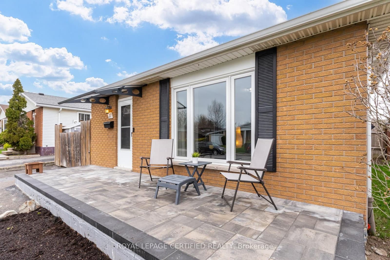 27 Lambert Street, Hamilton, ON — photo 3