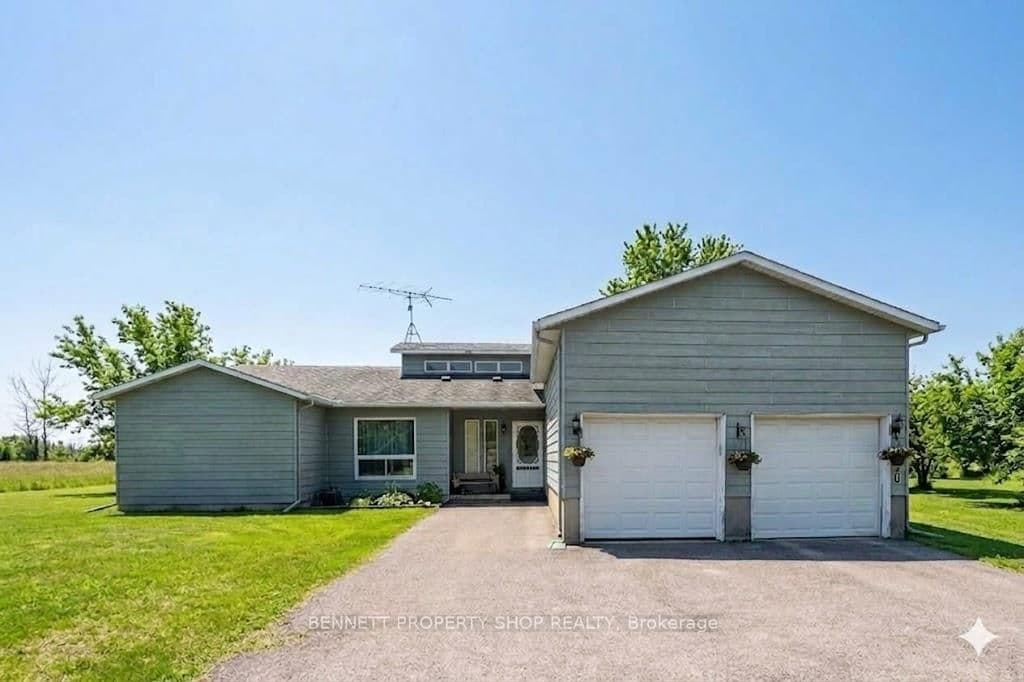 3490 Larmours Road, Sarsfield, ON