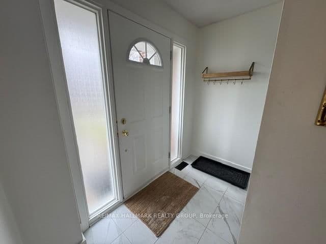 912 Dynes Road, Ottawa, ON — photo 3