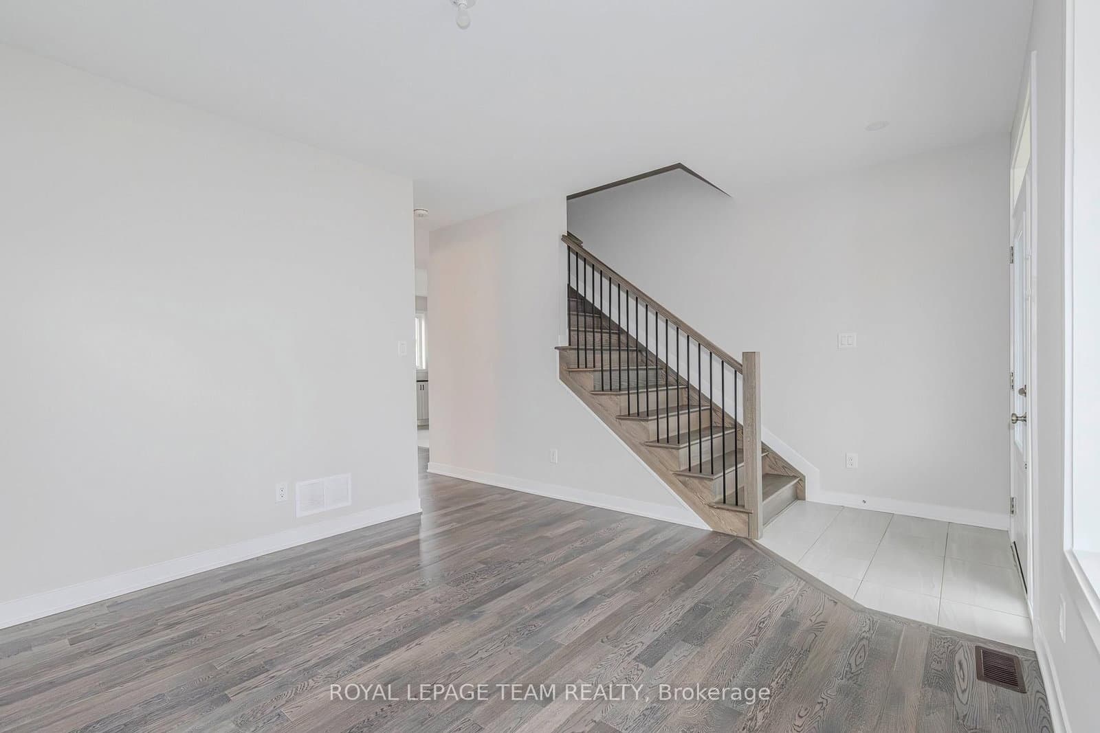 276 Appalachian Circle, Ottawa, ON — photo 3