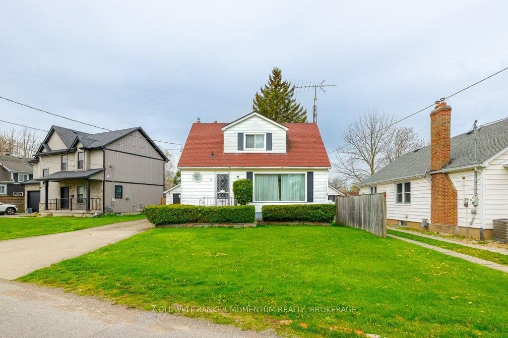 18 Jubilee Drive, St. Catharines, ON — photo 3