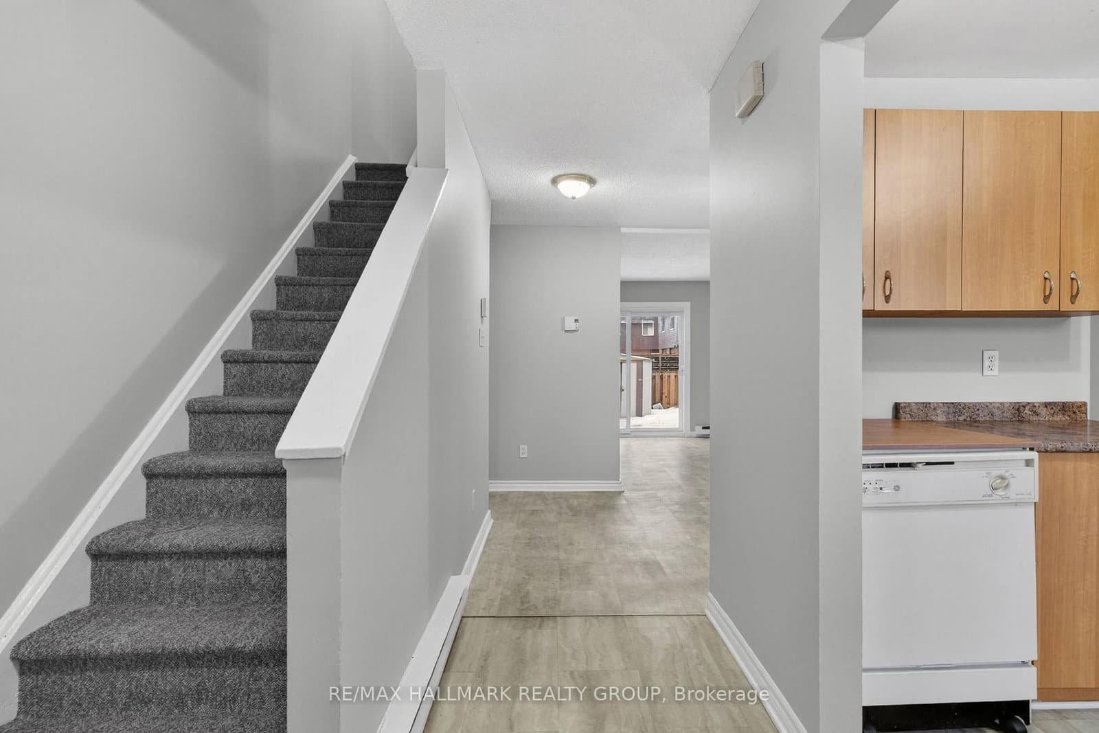 3219 Stockton Drive, Ottawa, ON — photo 3