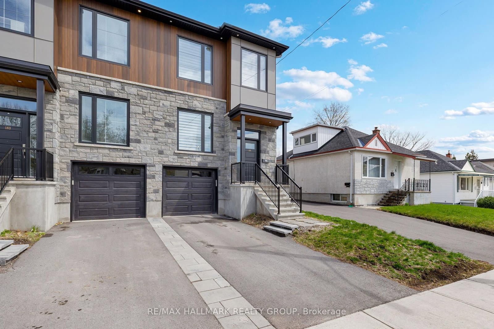 163 Longpre Street, Ottawa, ON — photo 2