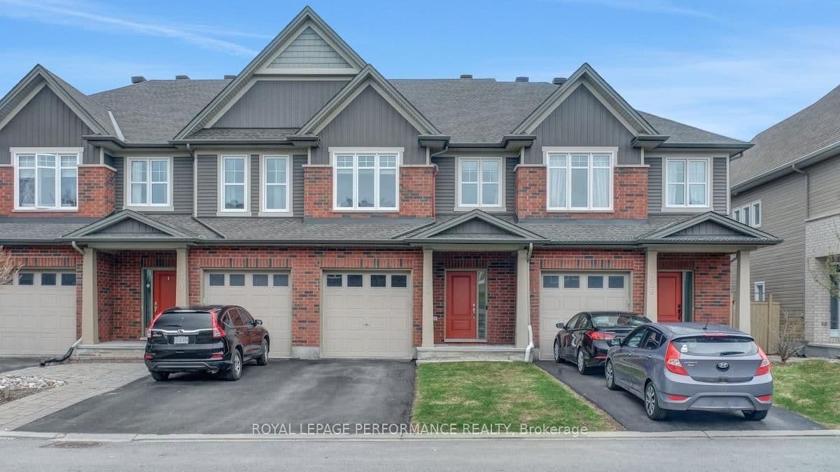 338 Alasken Drive, Ottawa, ON