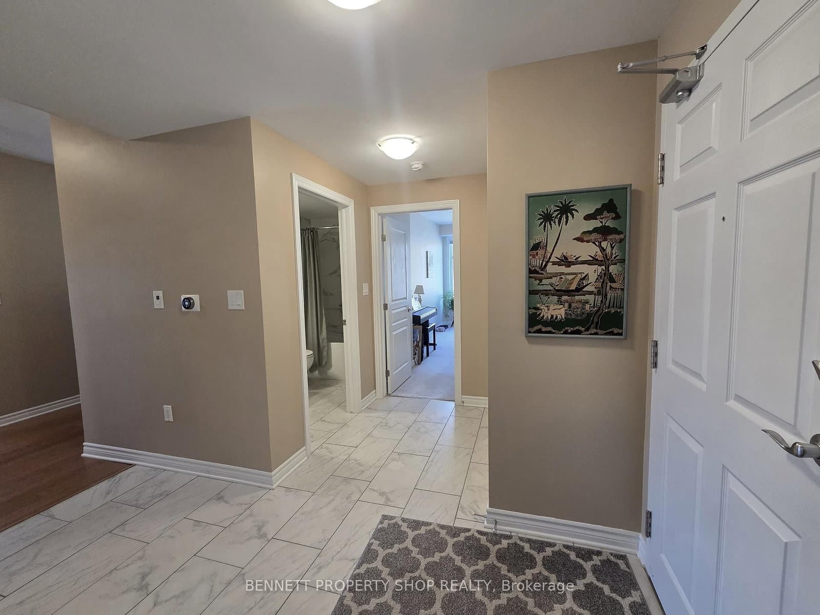204 - 310 Jatoba Private, Ottawa, ON — photo 3