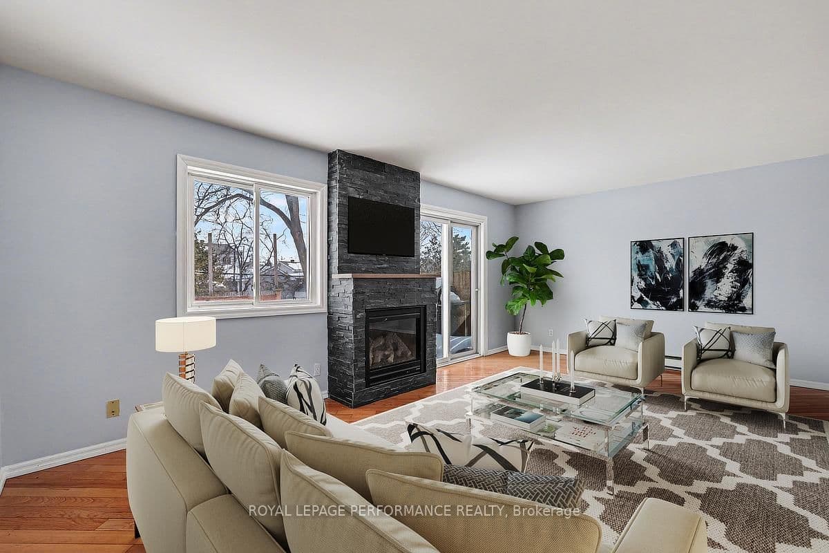 1367 Cedarcroft Crescent, Orleans, ON — photo 3