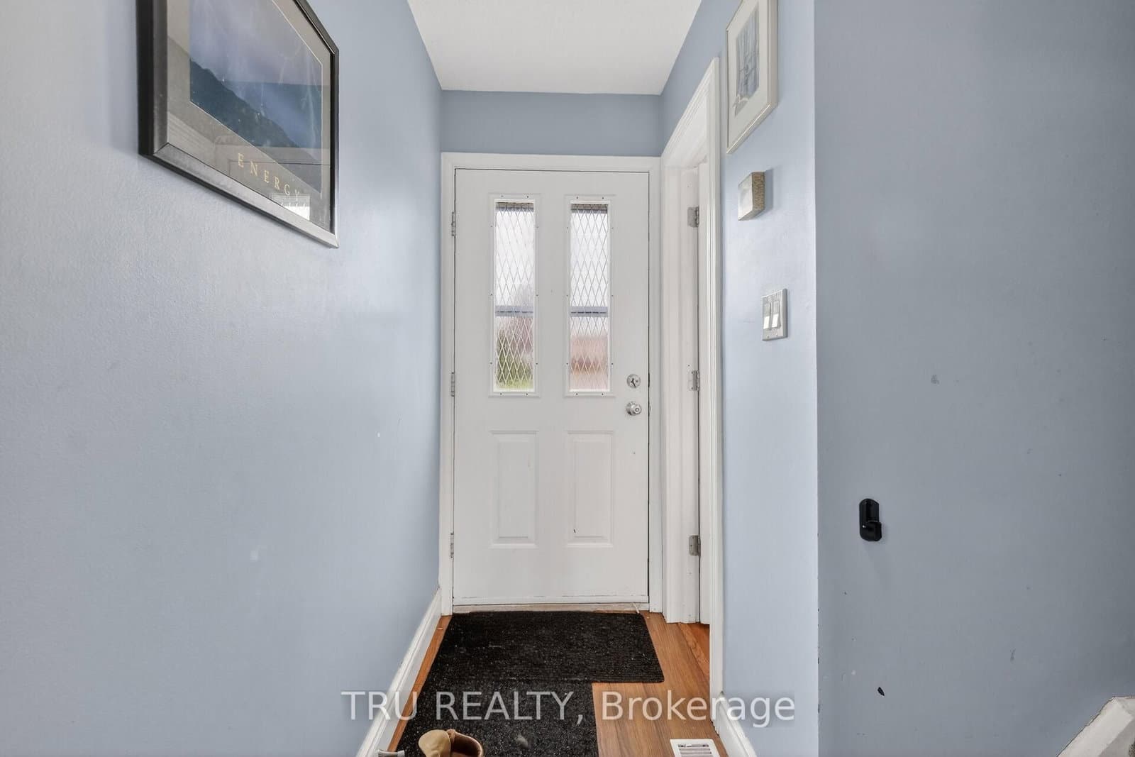 369 Mockingbird Drive, Orleans, ON — photo 2