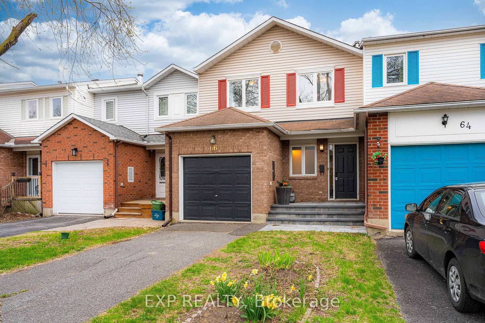 66 Kimbolton Crescent, Ottawa, ON — photo 2
