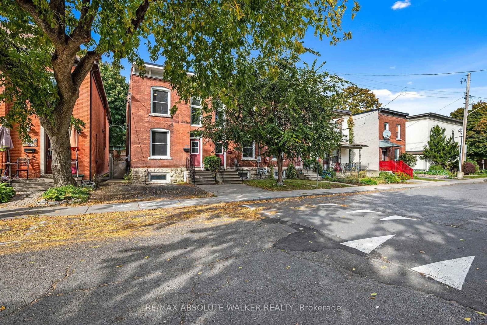 141 Primrose Avenue, Ottawa, ON — photo 2