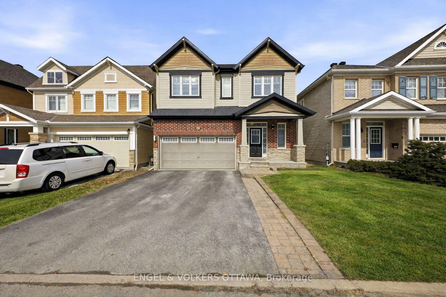 252 Rue Des Soldats Riendeau Street, Ottawa, ON