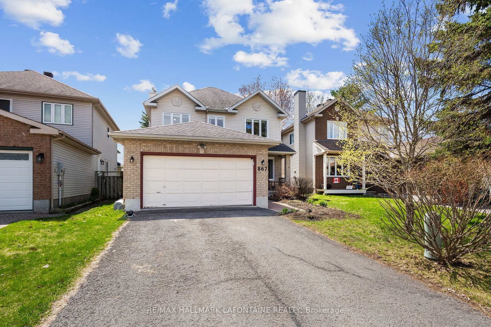 867 Clearcrest Crescent, Ottawa, ON