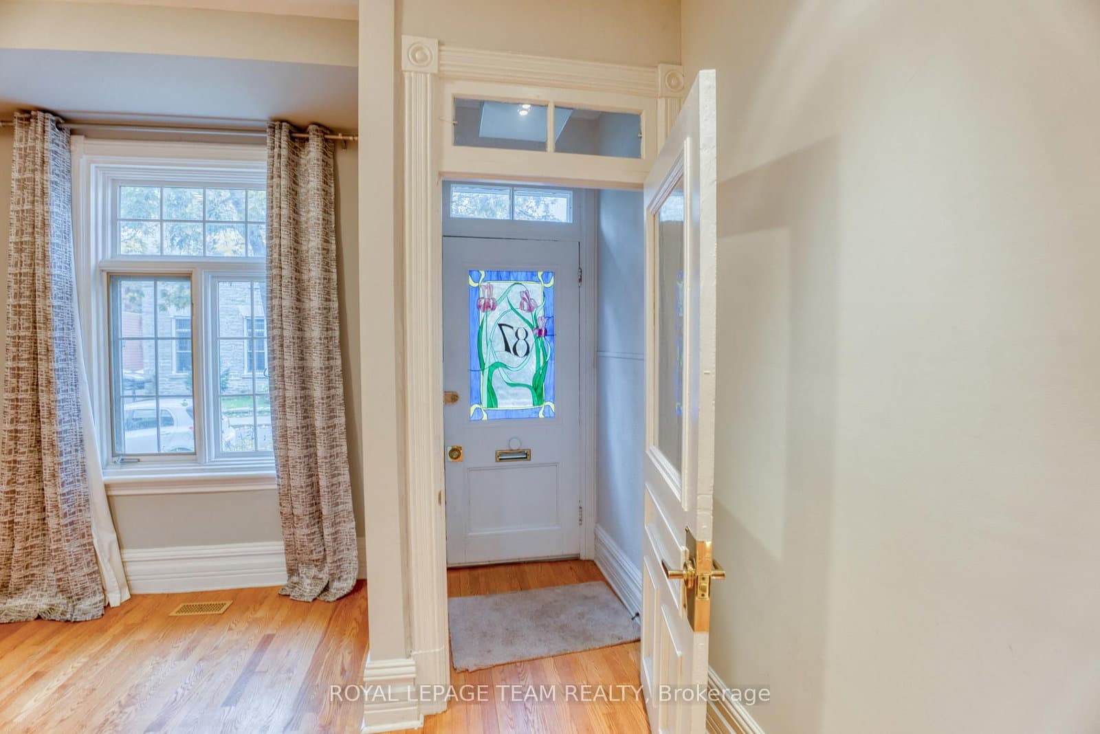 87 Guigues Avenue, Ottawa, ON — photo 3