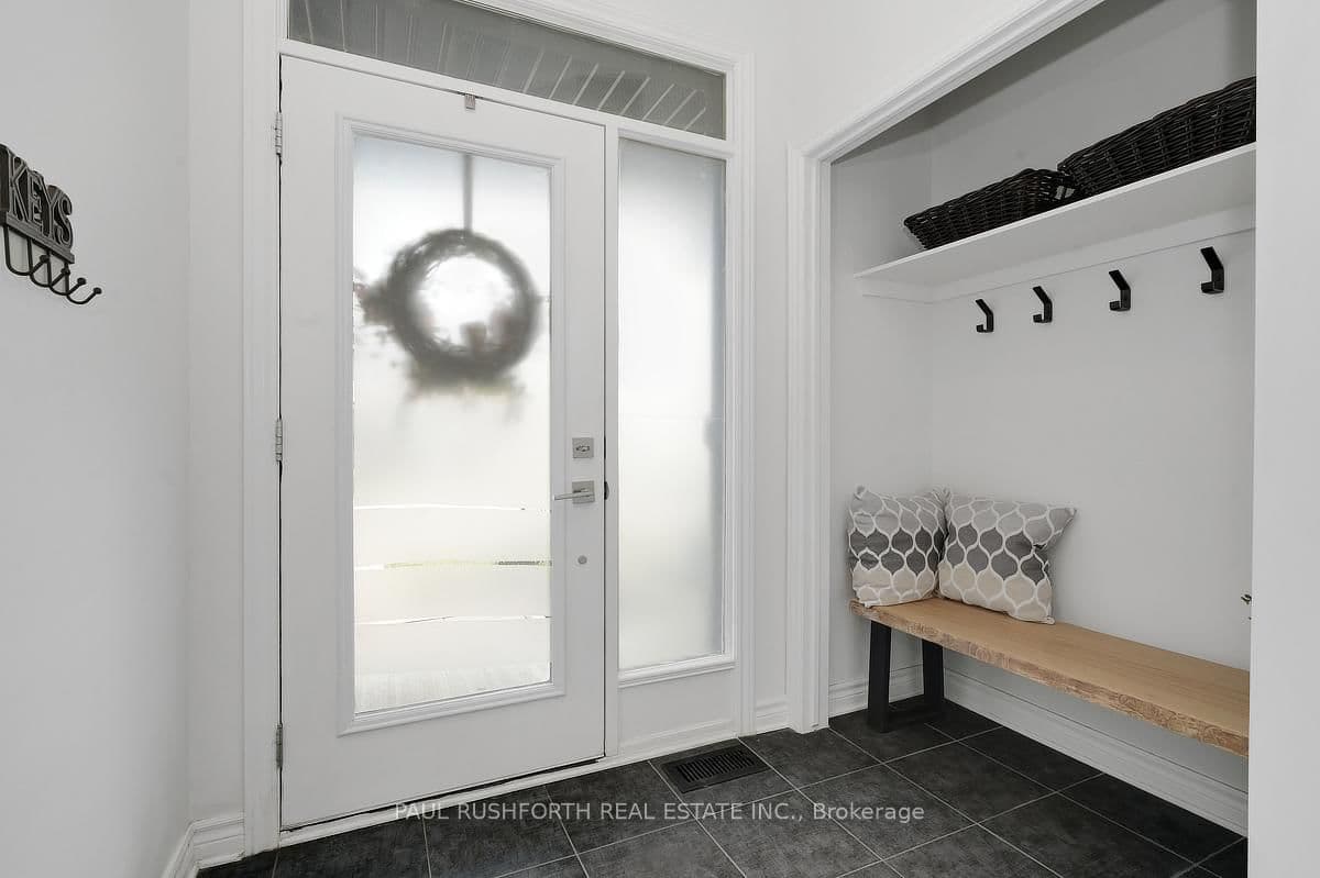 804 Chipping Circle, Ottawa, ON — photo 2