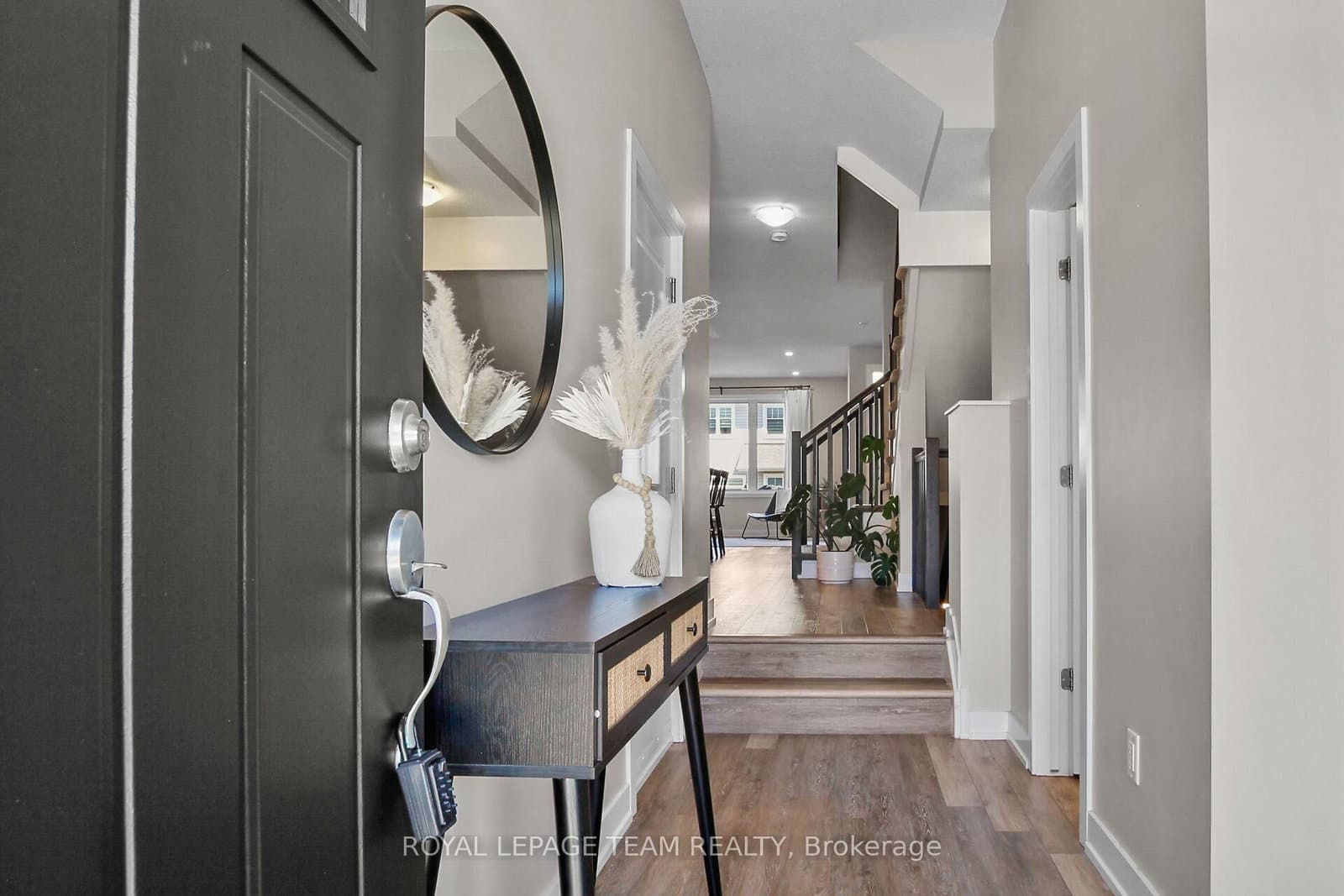 506 Edenwylde Drive, Ottawa, ON — photo 3