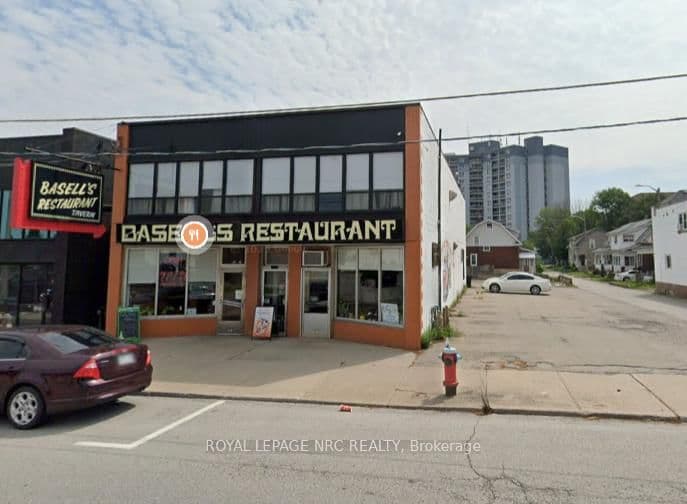 4880 Victoria Avenue, Niagara Falls, ON