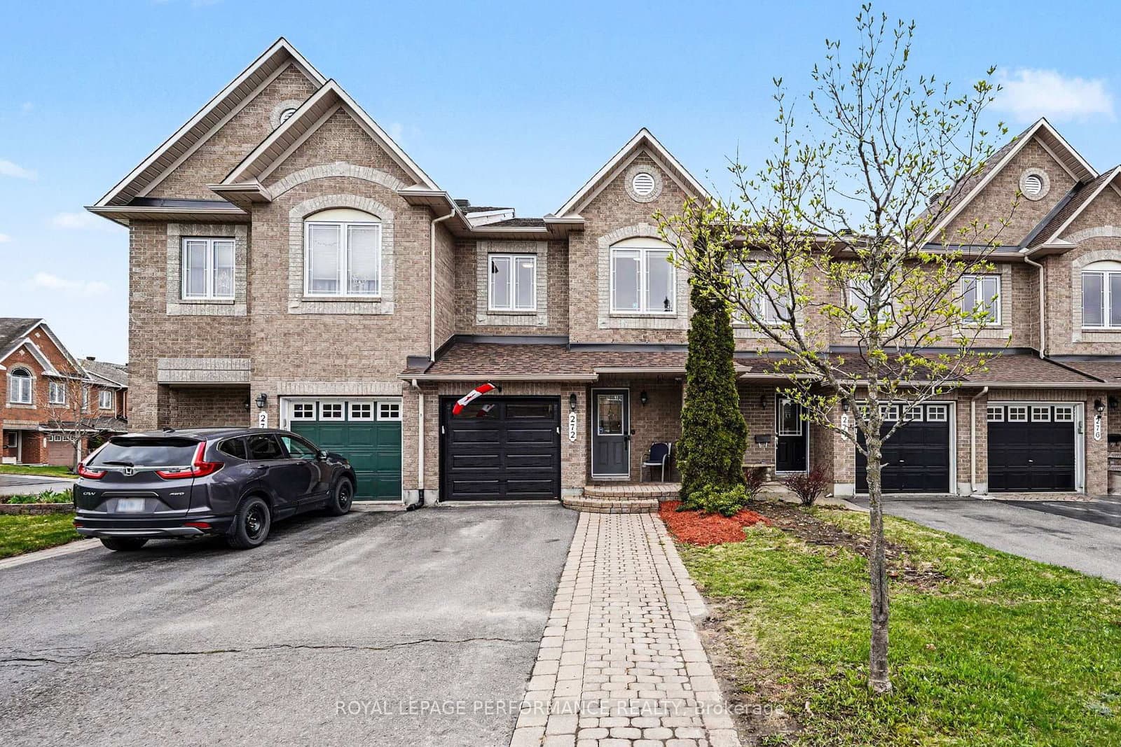 272 Branthaven Street, Ottawa, ON — photo 3