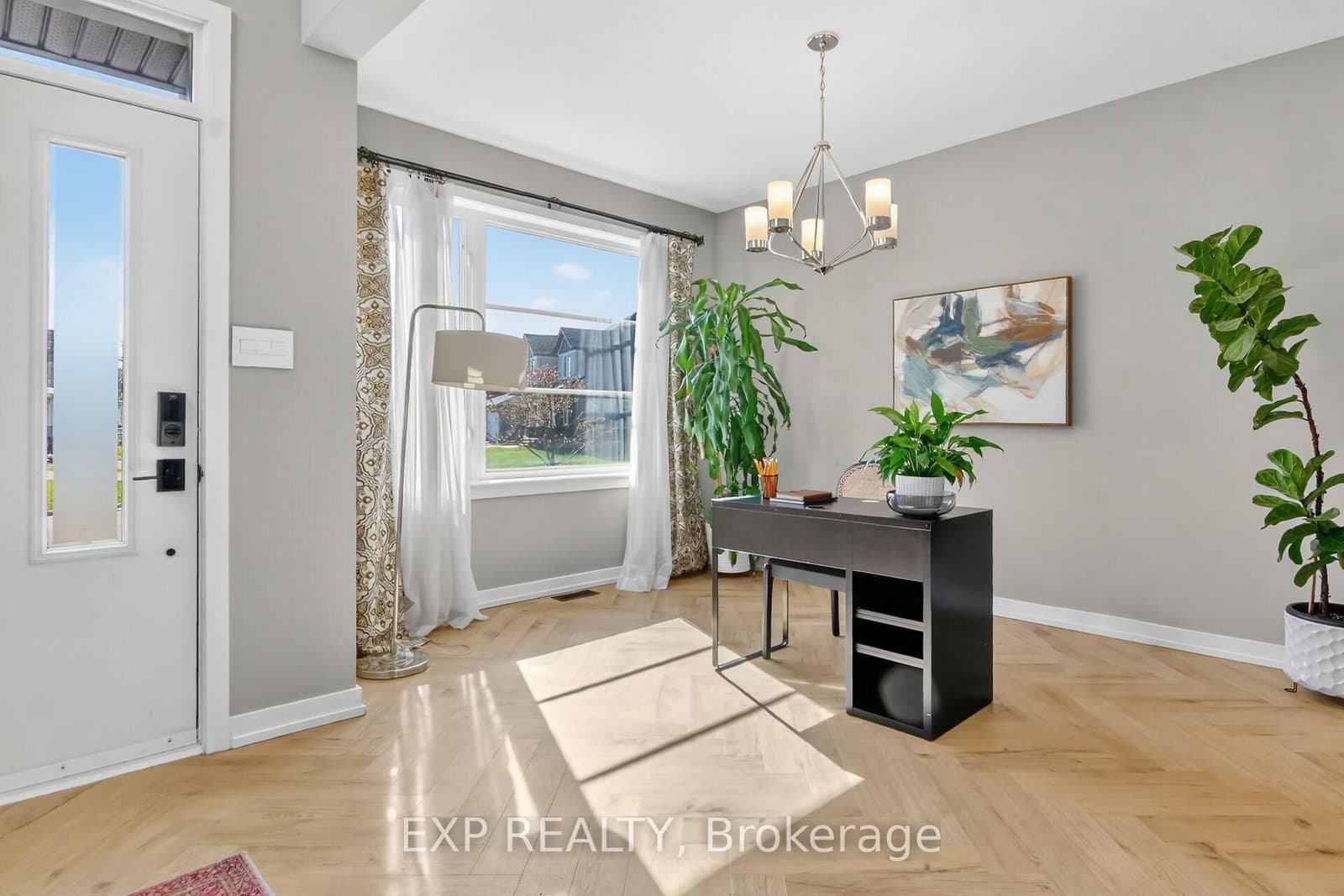 541 Dressage Avenue, Ottawa, ON — photo 2