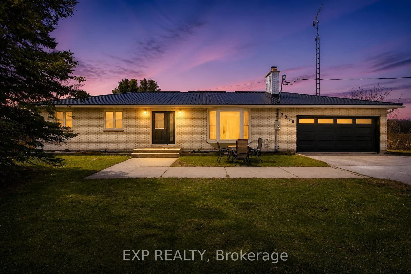 2956 River Road, Ottawa, ON