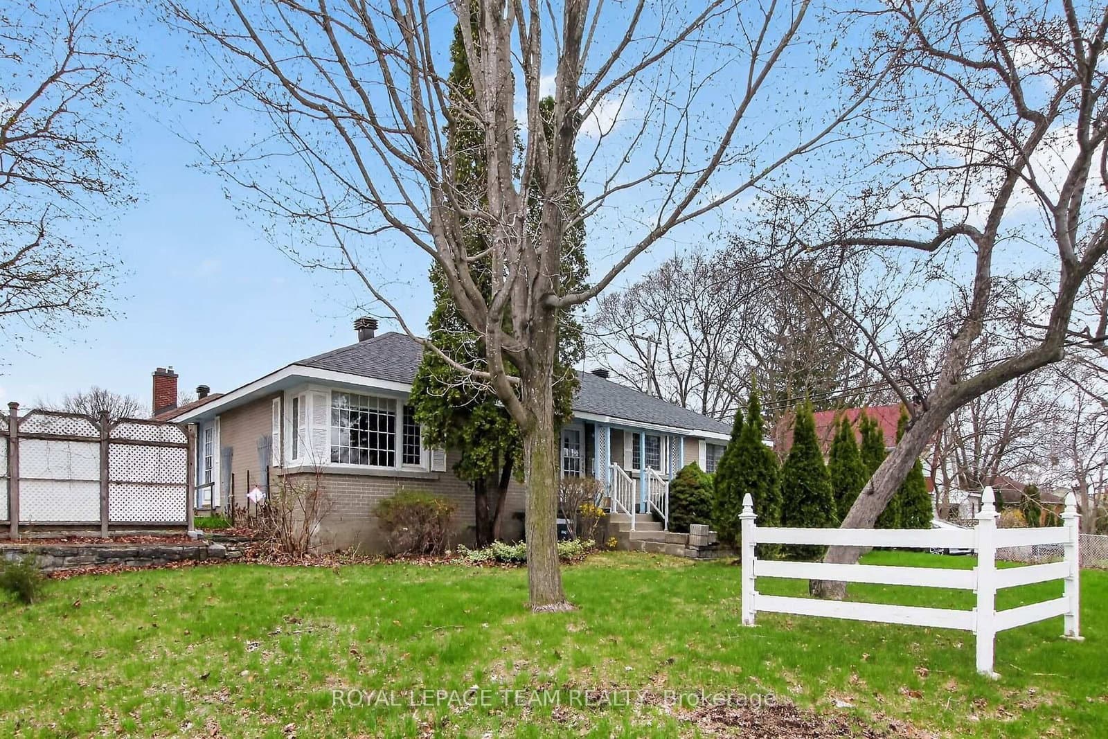 546 Sherbourne Road, Ottawa, ON — photo 2