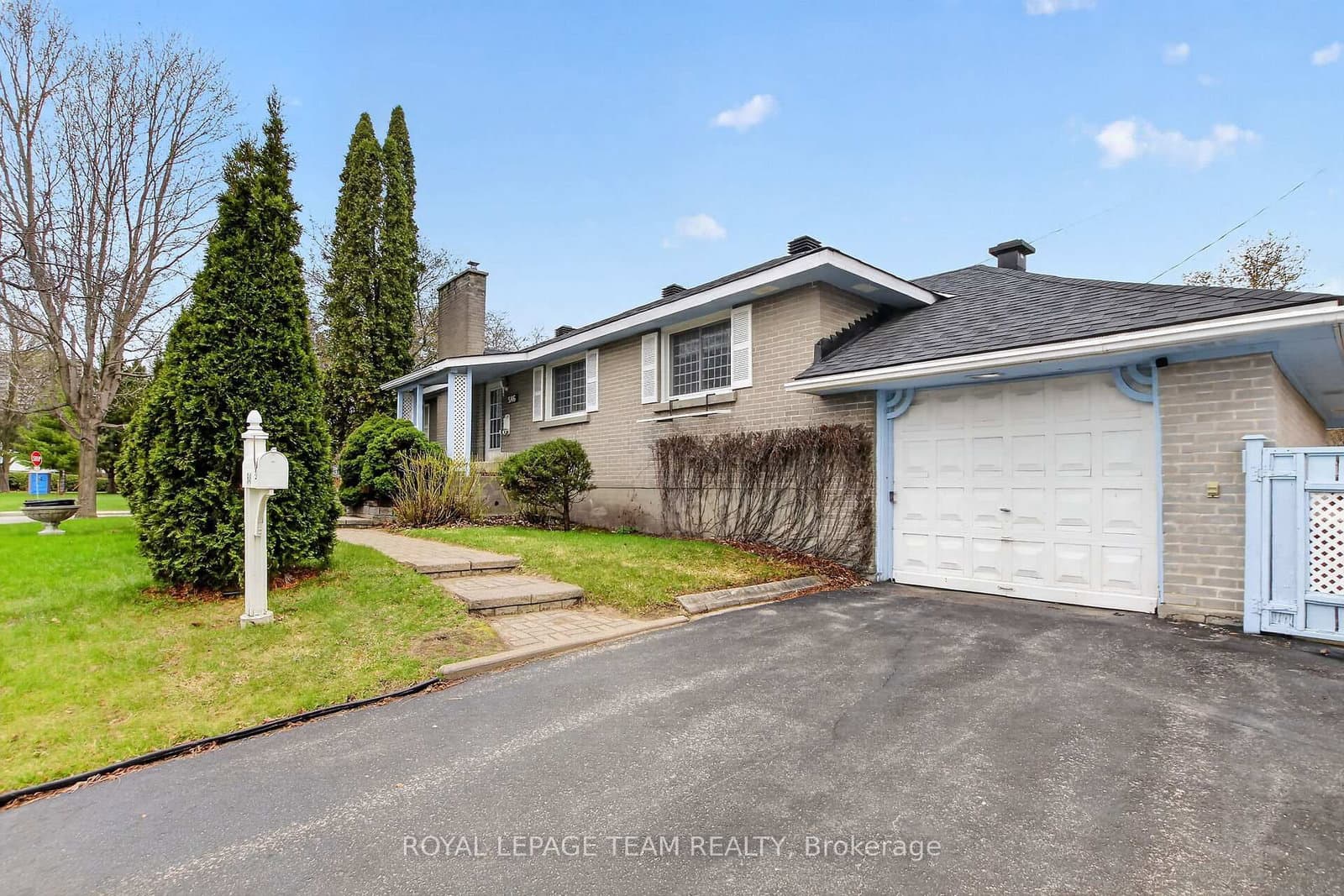 546 Sherbourne Road, Ottawa, ON — photo 3