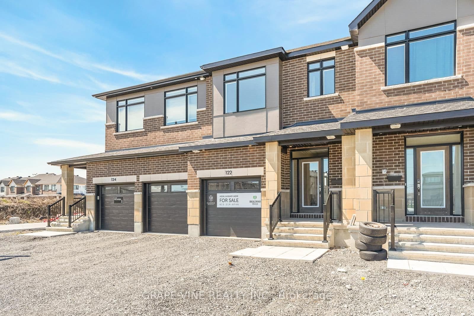 122 San Felice Circle, Ottawa, ON — photo 3