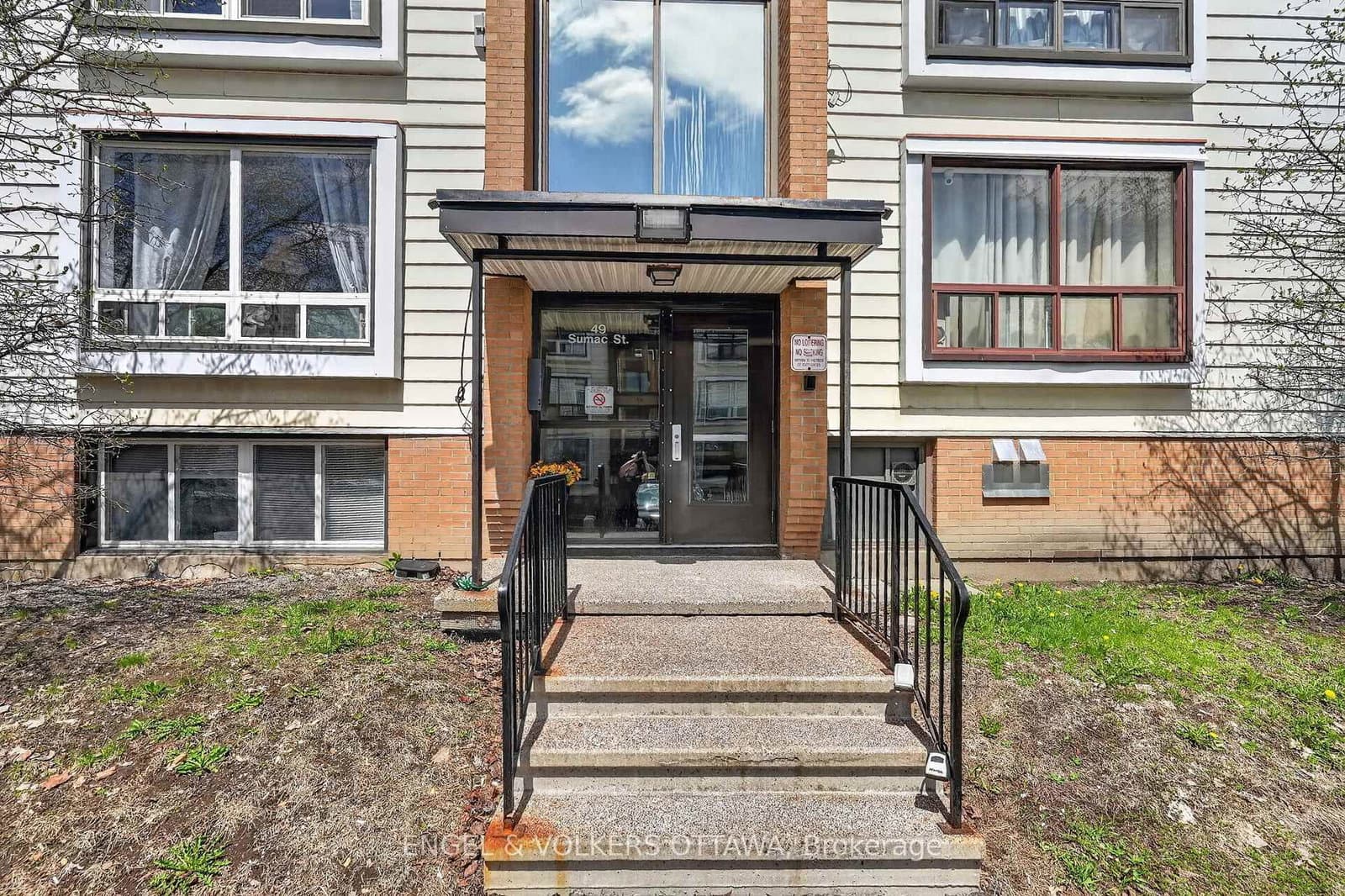 9 - 49 Sumac Street, Ottawa, ON
