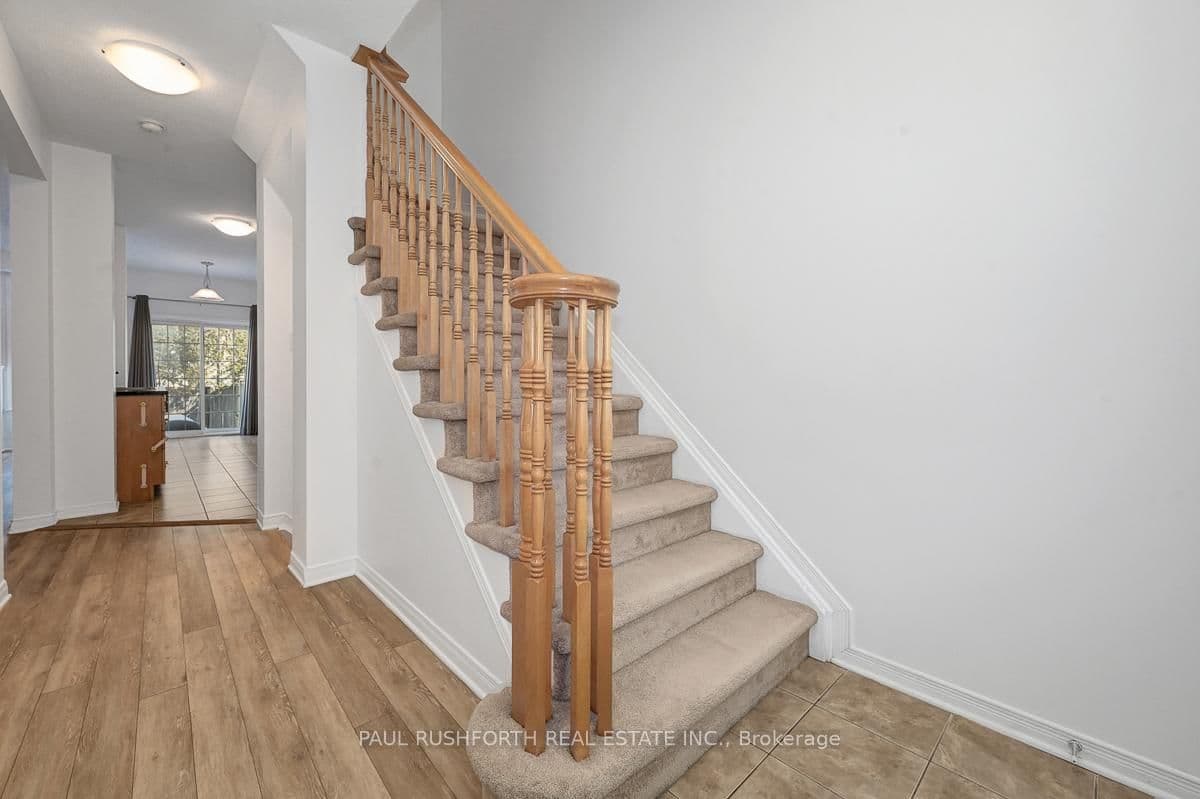 606 Pamplona Private, Ottawa, ON — photo 3