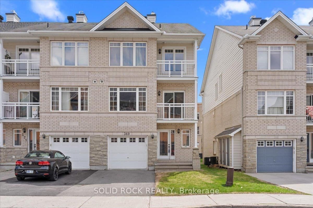 369 Citiplace Drive, Ottawa, ON