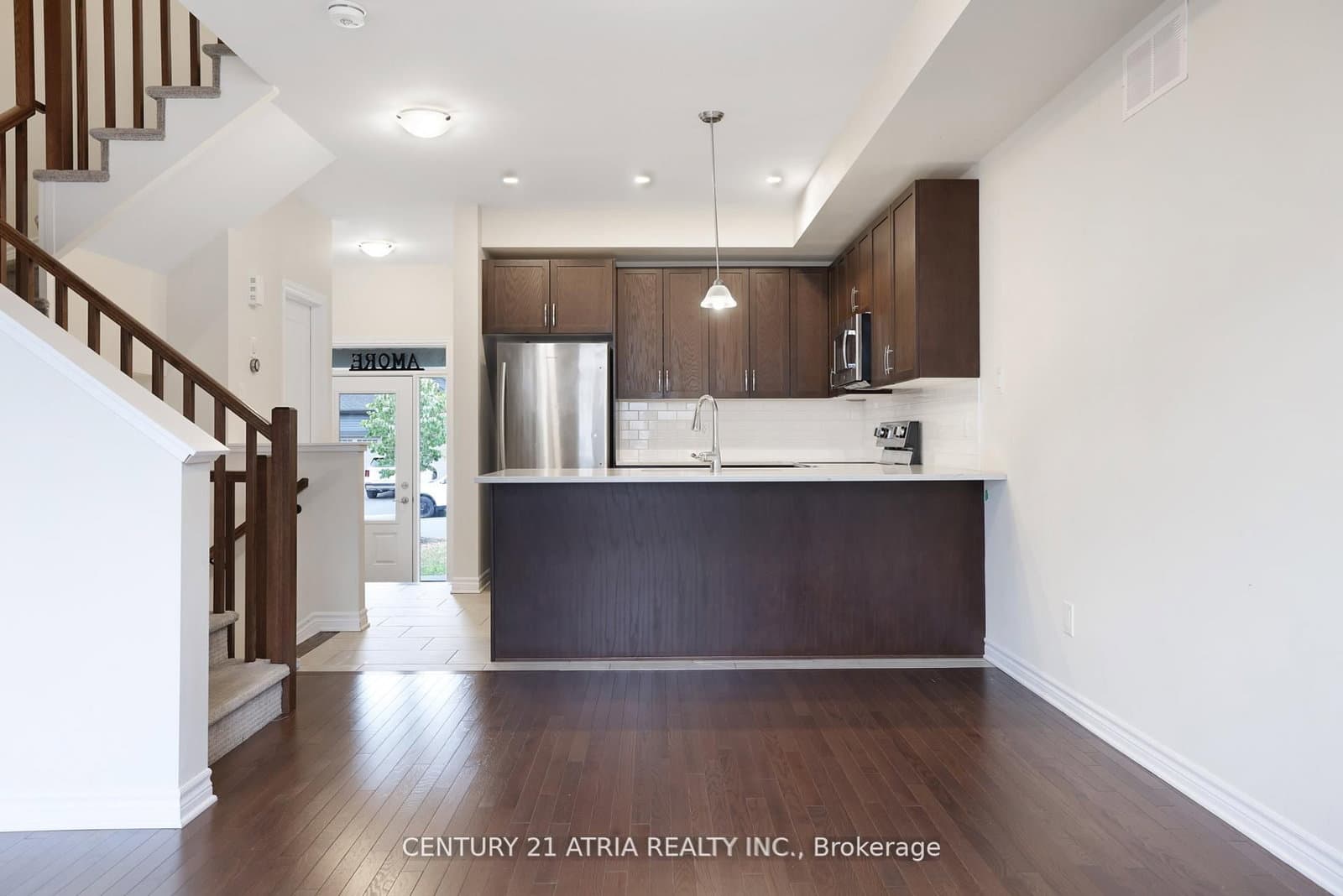 14 Rookie Crescent, Ottawa, ON