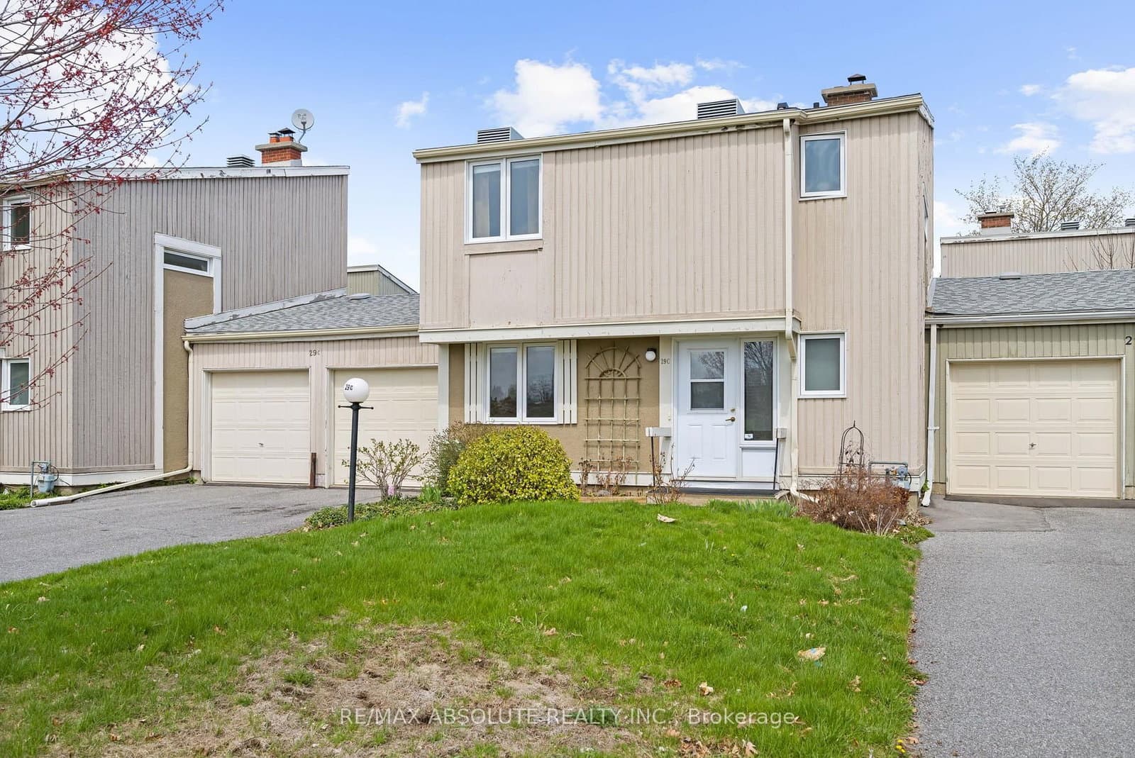C - 29C Varley Drive, Ottawa, ON