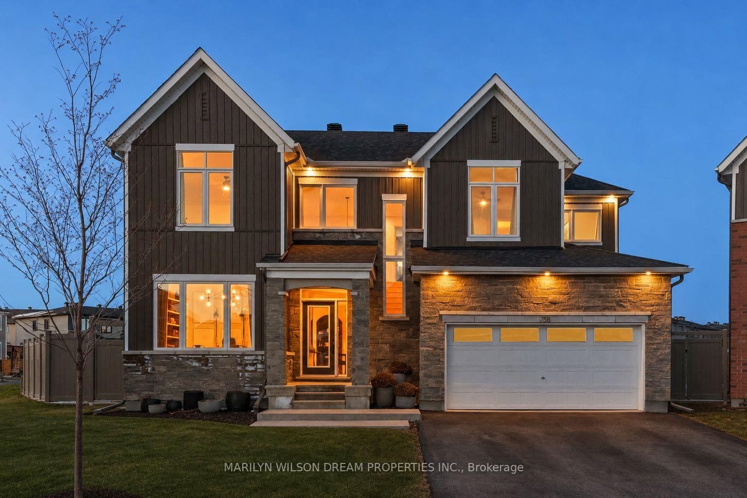 758 Vennecy Terrace, Ottawa, ON