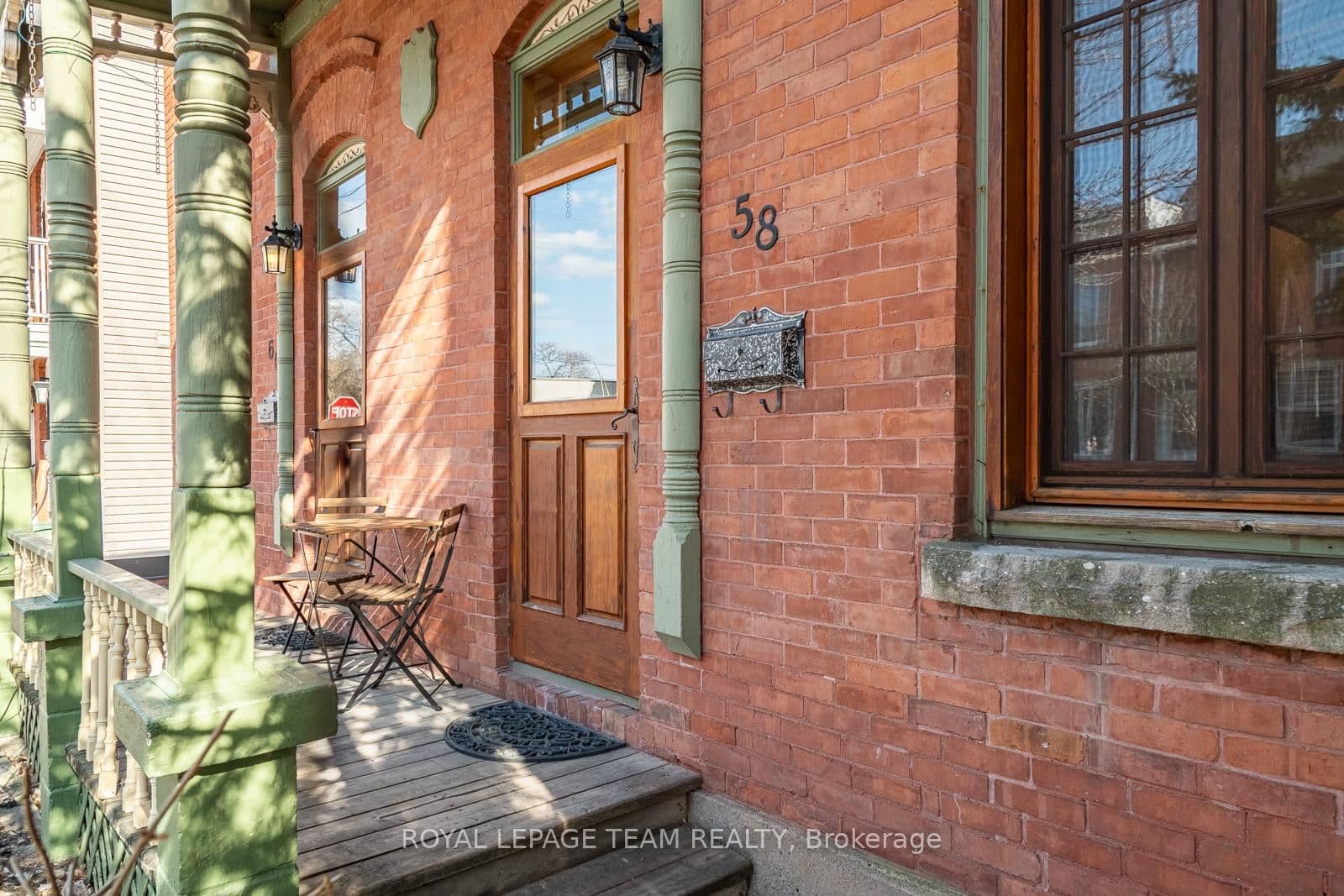 58 St Andrew Street, Ottawa, ON — photo 3