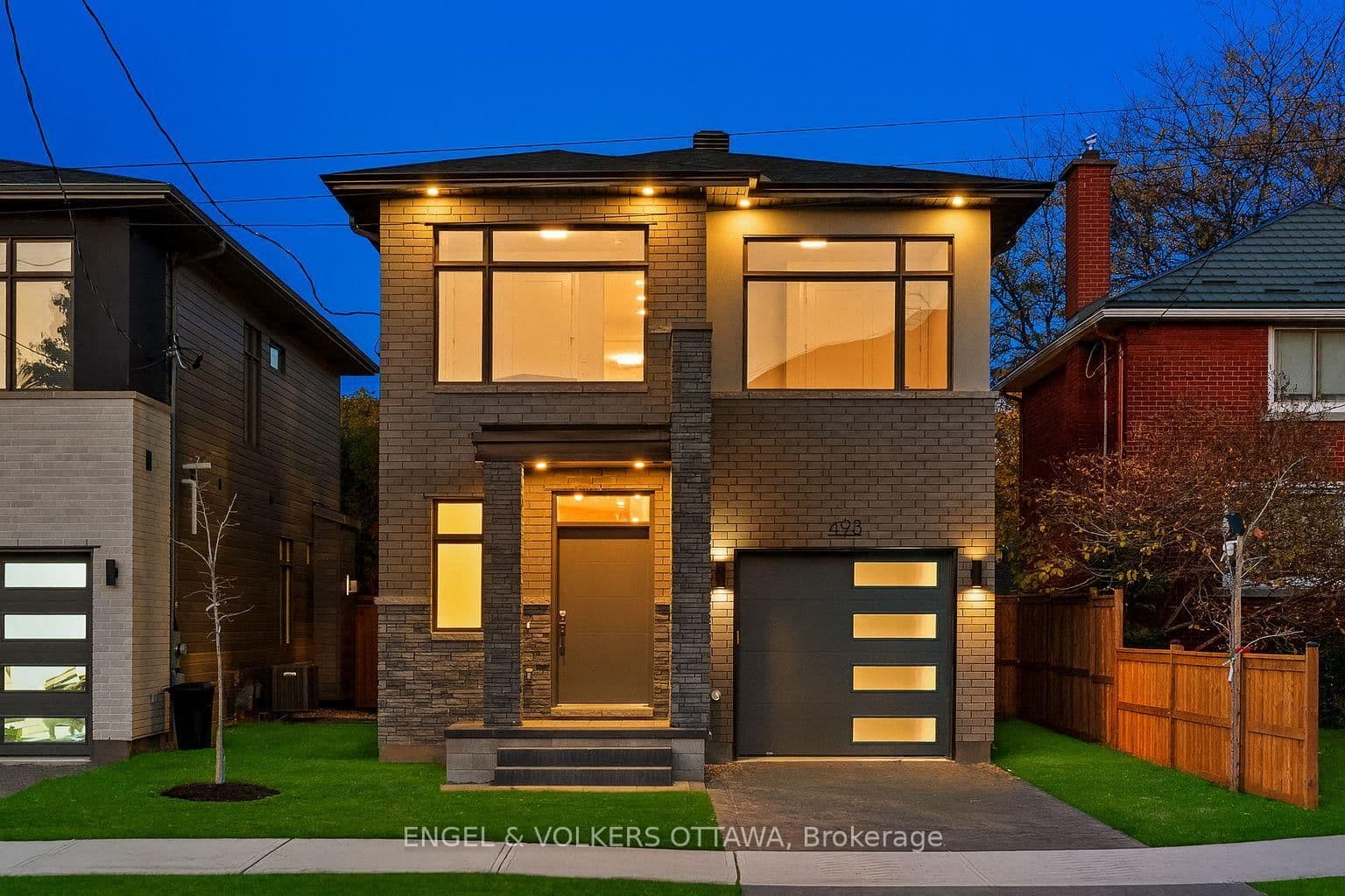 493 Highcroft Avenue, Ottawa, ON