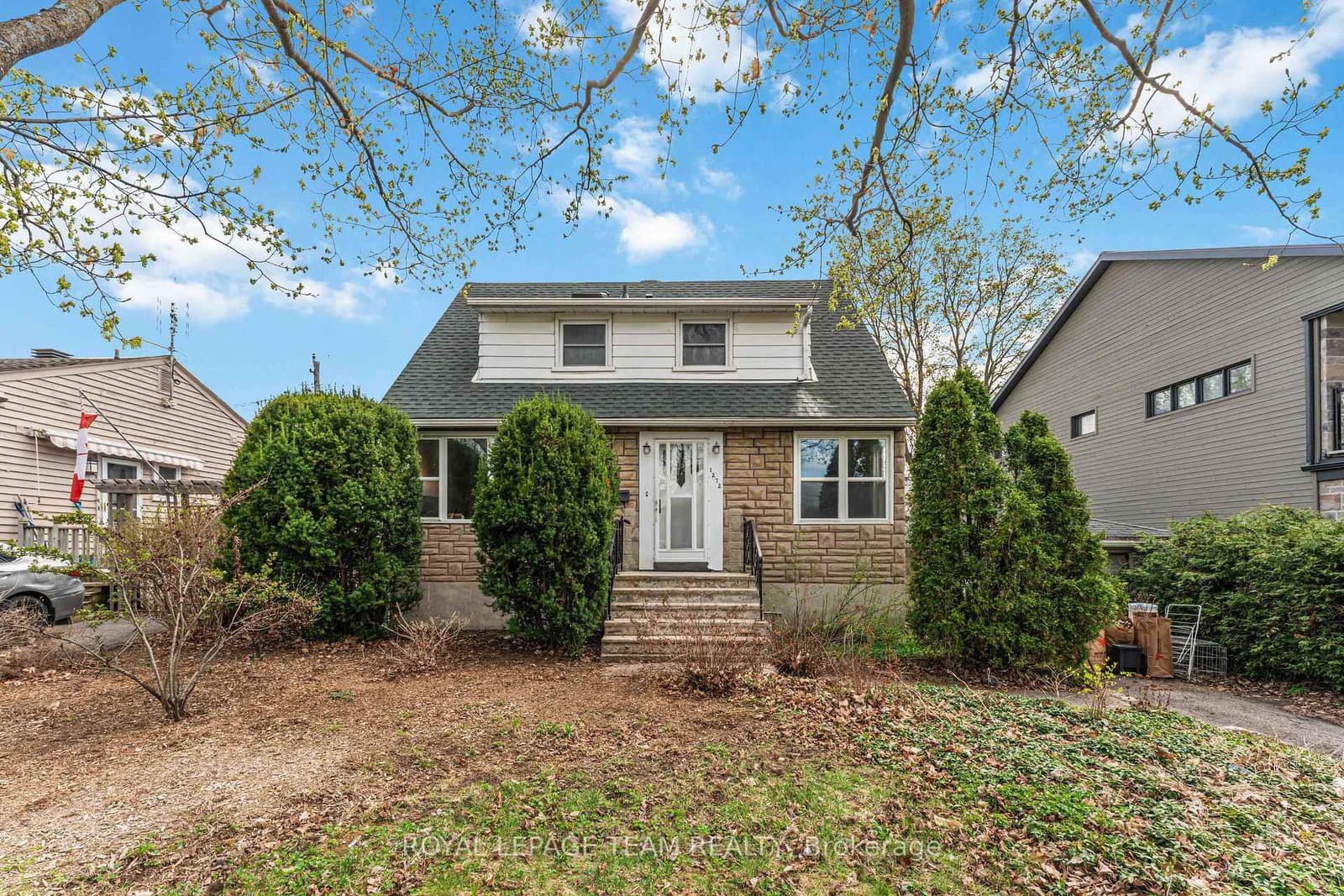 1272 Livingstone Avenue, Ottawa, ON