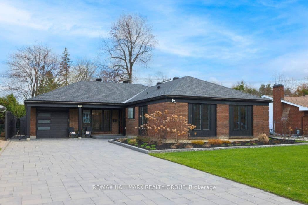 1996 Quincy Avenue, Ottawa, ON