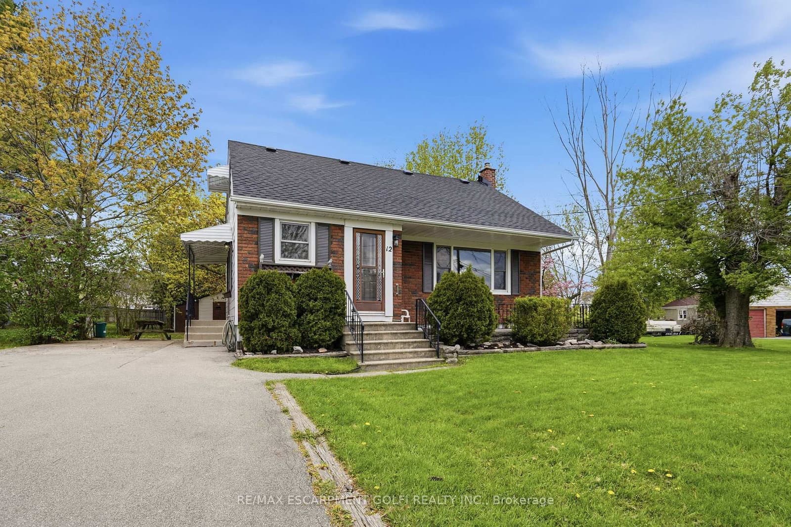 12 Valley Road, St. Catharines, ON — photo 3