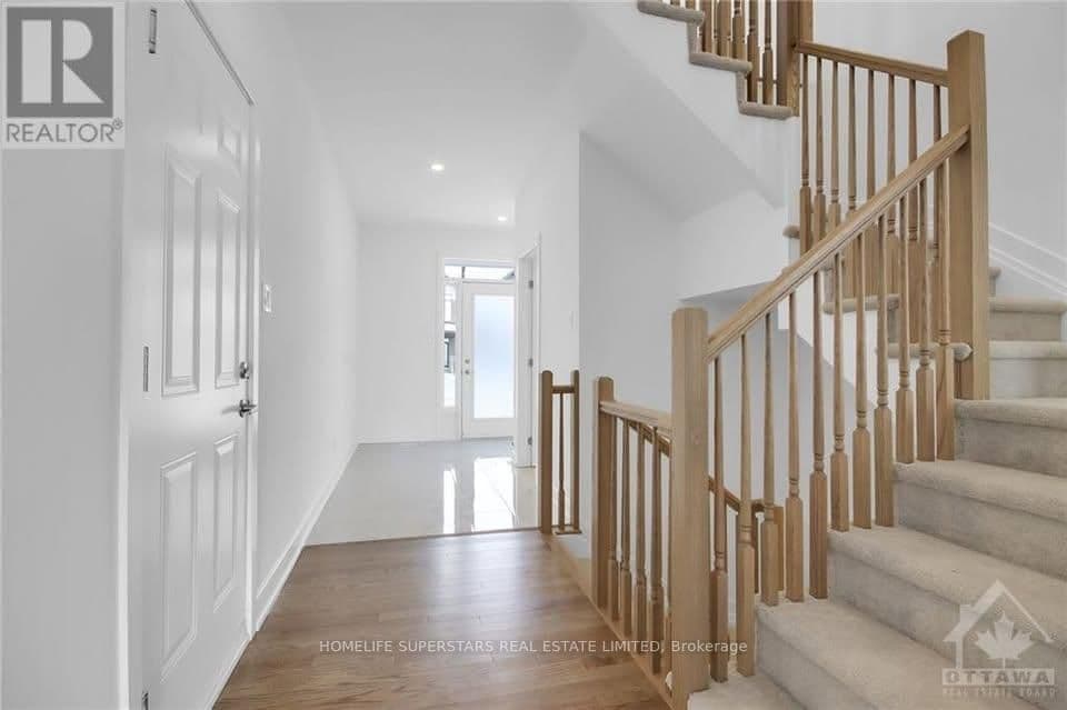 55 Big Dipper Street, Manotick, ON — photo 2