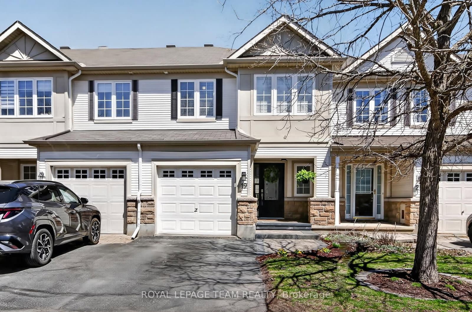 19 Goldthorpe Private, Ottawa, ON