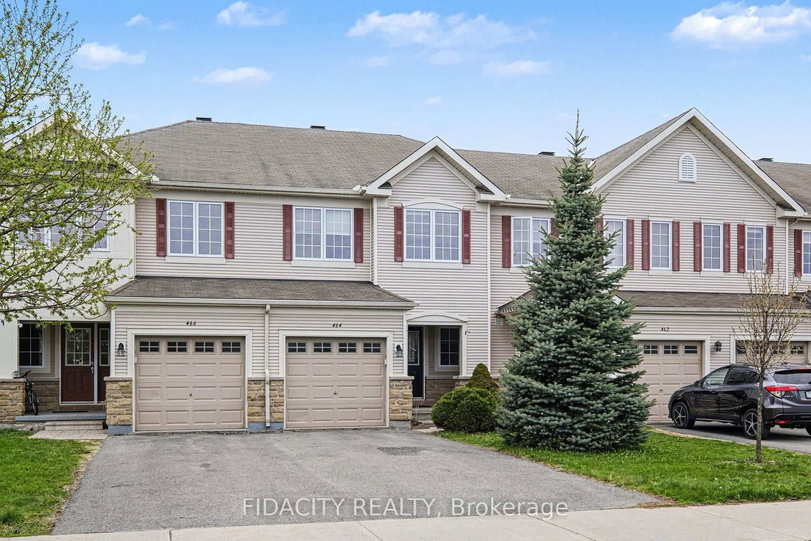 464 Templeford Avenue, Ottawa, ON — photo 2