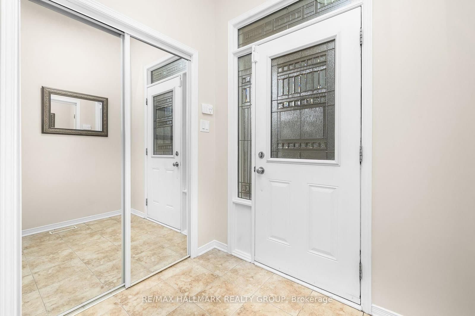 610 Everlasting Crescent, Ottawa, ON — photo 3