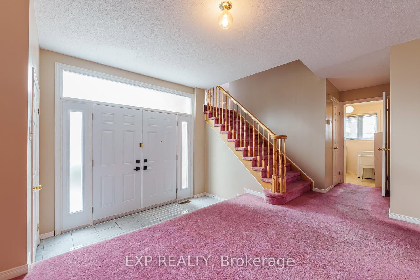 1399 Cheverny Crescent, Orleans, ON — photo 3