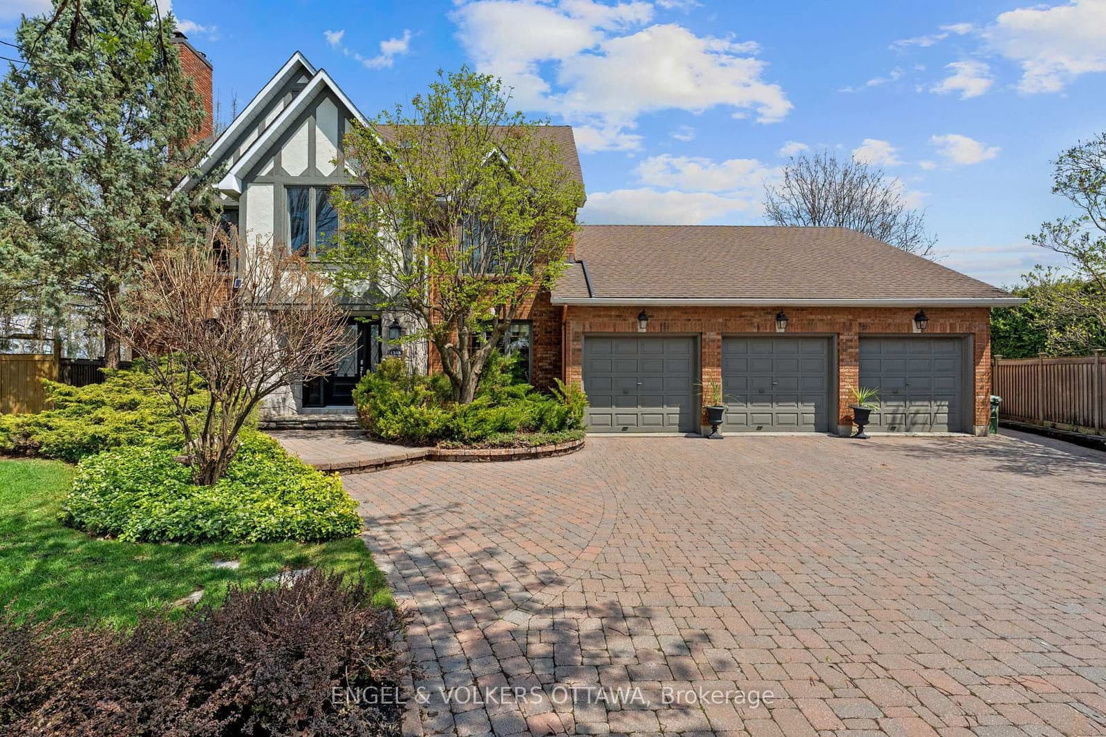 1345 De Papillon Place, Orleans, ON