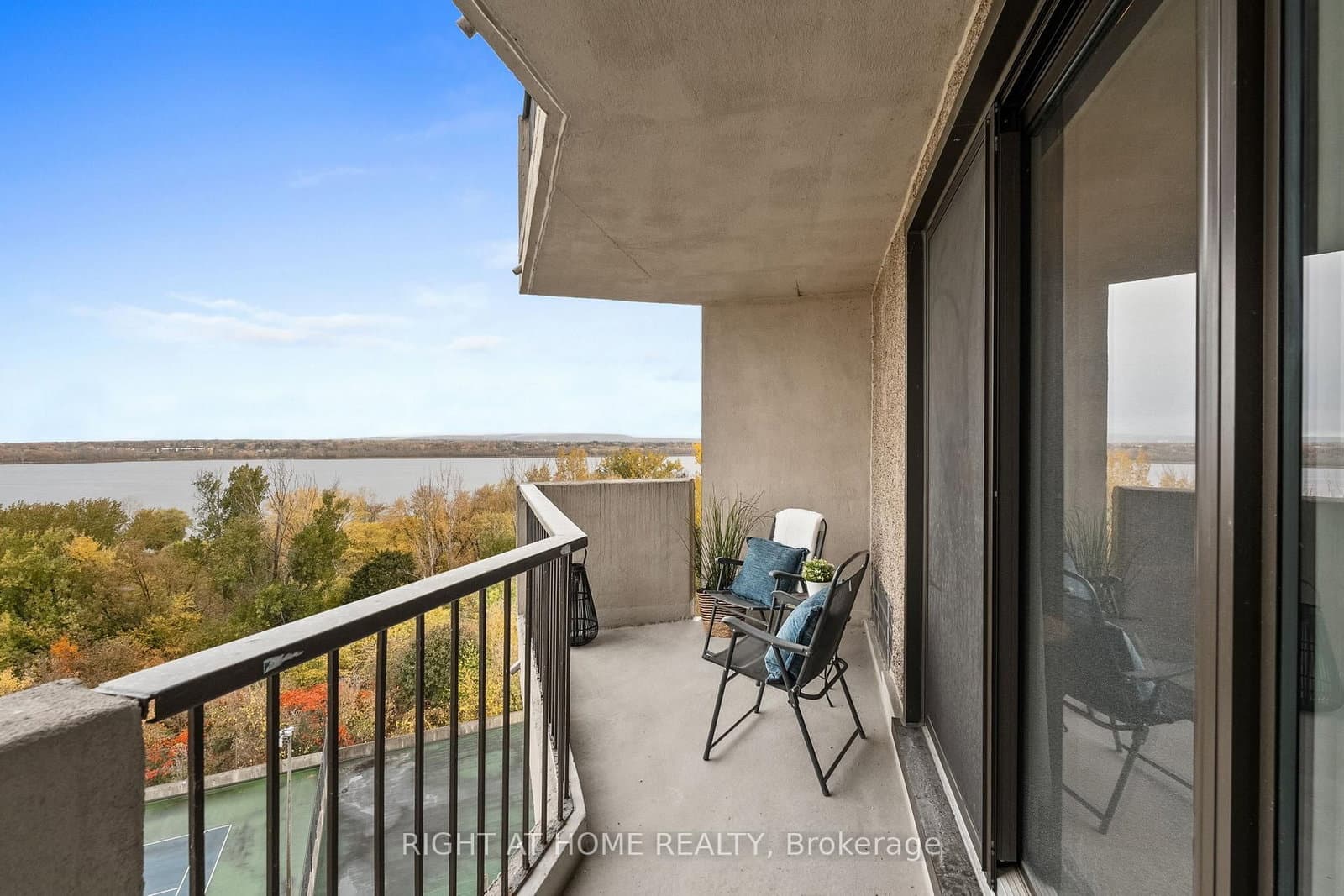 1006 - 1025 RICHMOND Road, Ottawa, ON — photo 3