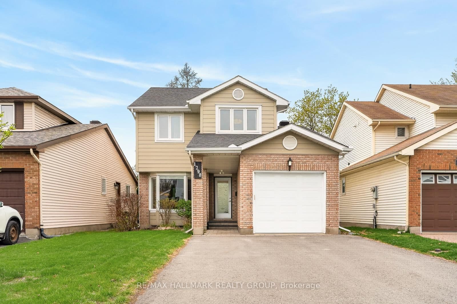 1298 Famlit Court, Ottawa, ON